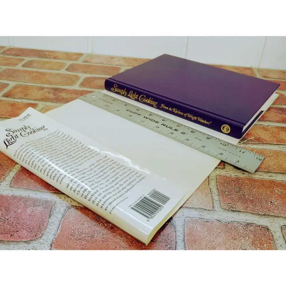 Weight Watchers Simply Light Cooking 250 WW Healthy Recipes 1992 HCDJ Cookbook